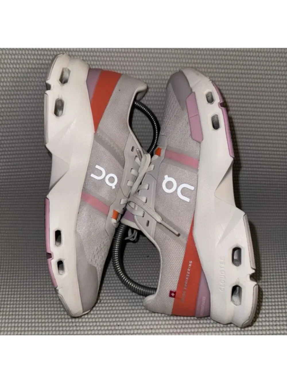 On Cloudpulse Pearl Blossom Athletic Running Shoes Sneakers Women’s Size 7.5